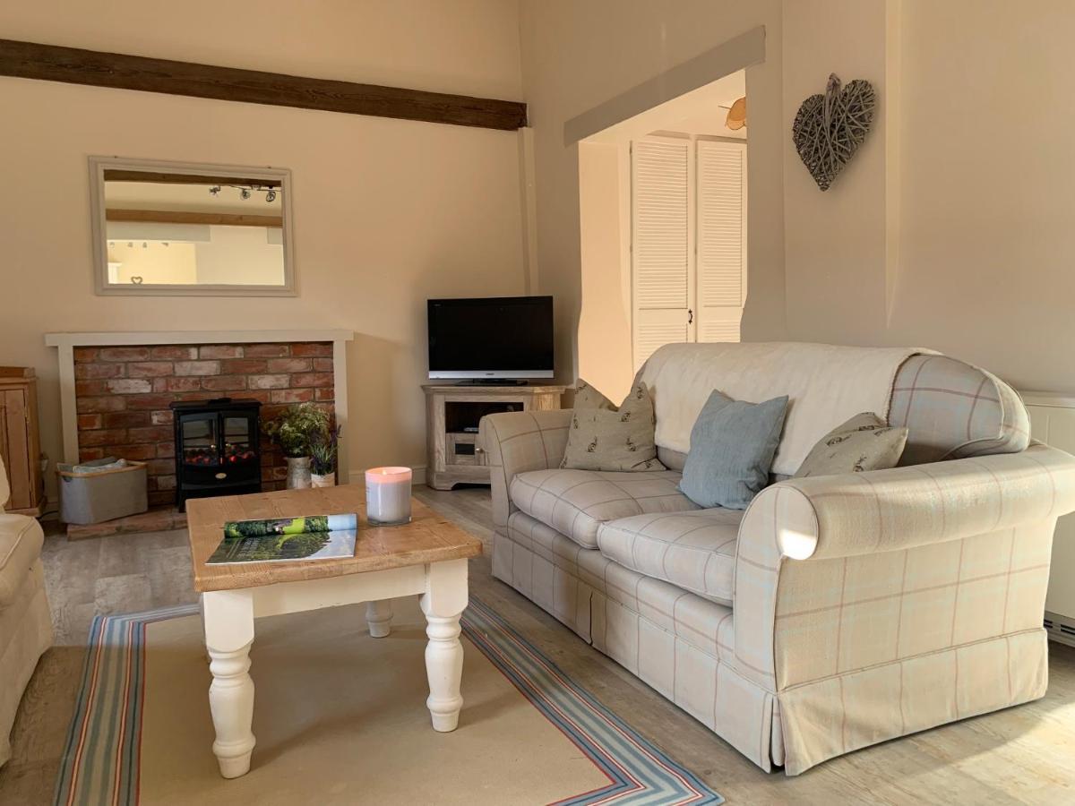 Bramble Cottage At Waingrove Farm Louth  Bagian luar foto